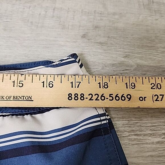 J Crew Flex Board Swim Trunks Men's 33 Blue Stripe Double Drawstring Classic - Picture 9 of 12